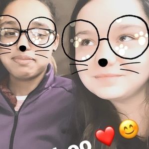 Meet your Posher, Deshae